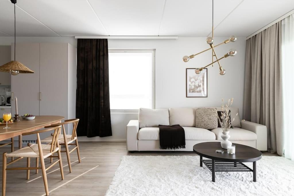 Sataman Timantti Apartamento Oulu Exterior foto